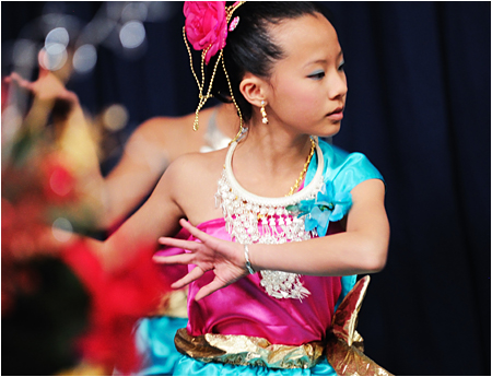 Traditional Hmong Dancer